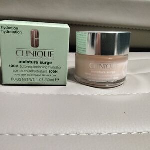 Clinique Moisture Surge 100H Auto-Replenishing Hydrator - Cream